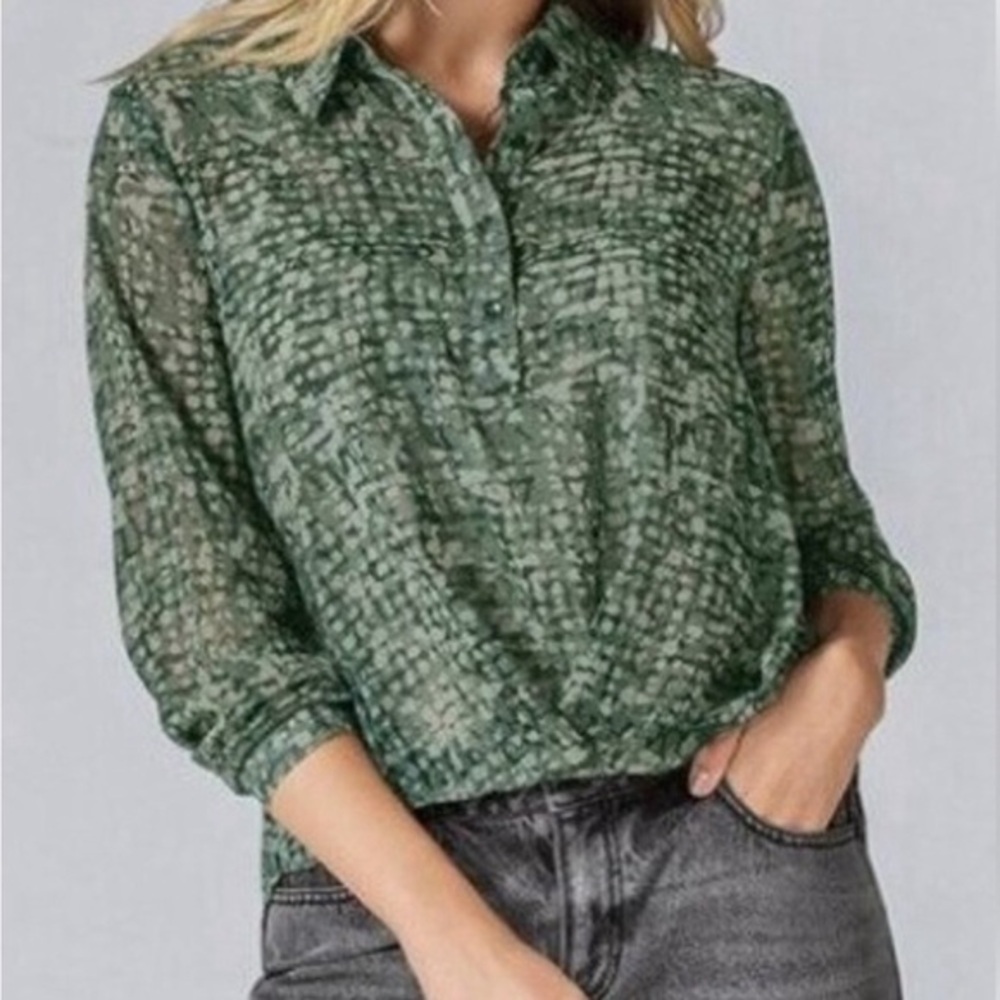 Cabi Caliber Blouse Green Abstract, #4339, size Medium